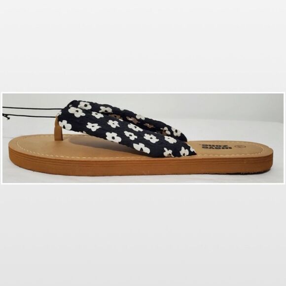 New Wave Zone Womens Flip Flops Slip On Black With White Floral Tan Size 11 - Picture 3 of 16